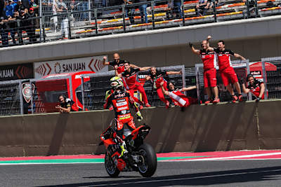 Alvaro Bautista siegte mit großem Vorsprung