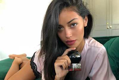 Das Model Cindy Kimberly