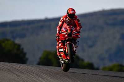 Pecco Bagnaia geht mit der #1 des Titelverteidigers in die Saison