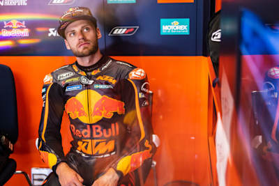 MotoGP-Ass Brad Binder schaut zu