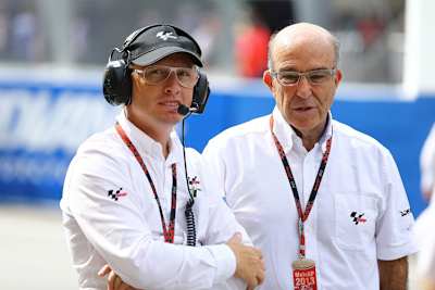Die Dorna-Manager Javier Alonso (li.) und Carmelo Ezpeleta