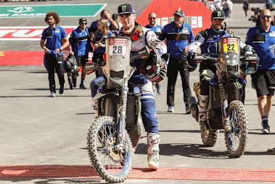 Jamie McCanney und Franco Caimi fuhren eine solide Rallye