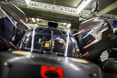 Sergey Sirotkin im Cockpit des BR1