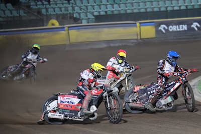 Im Finale: Jan Kvech (blau) vor Robert Chmiel (gelb) und Norick Blödorn (rot)