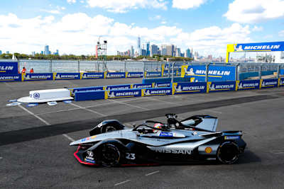Ex-Champion Sébastien Buemi