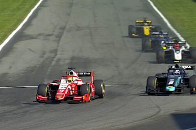 Mick Schumacher errang Rang 6 und fuhr die beste Rennrunde