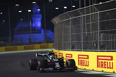 Aston Martin in Dschidda: Da hilft nur noch Beten