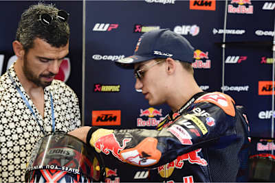 Deniz Öncü (re.) mit seinem Manager Kenan Sofuoglu