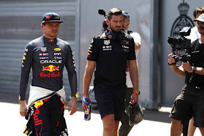 Max Verstappen mit Bradley Scanes