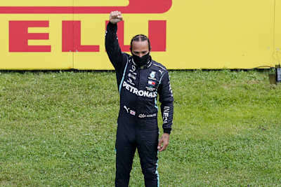 Lewis Hamilton auf dem Podium
