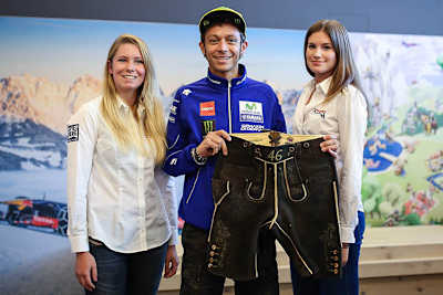 MotoGP-Star Valentino Rossi hat bereits die richtige Tracht für den Österreich-GP