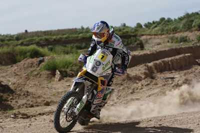 Marc Coma: 38 Minuten Rückstand auf Desprès