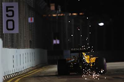 Kevin Magnussen: Rang 10 in Singapur