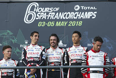 Fernando Alonso durfte sich endlich wieder als Sieger feiern lassen