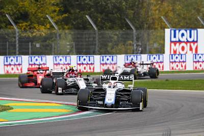 George Russell in Imola vor Giovinazzi, Vettel und Räikkönen