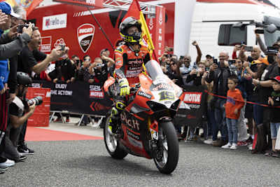 Alvaro Bautista wurde gefeiert
