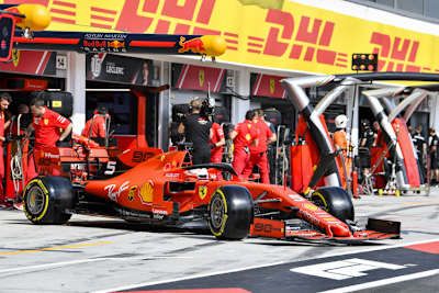 Sebastian Vettel mit seinem Ferrari in Ungarn