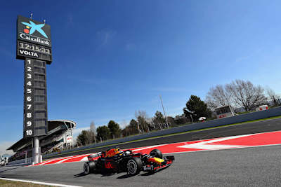 Daniel Ricciardo geht auf die Bahn