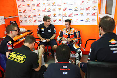 Ramon Aurin in Sepang neben Dani Pedrosa