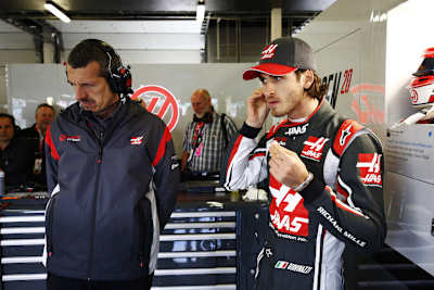 Günther Steiner und Antonio Giovinazzi