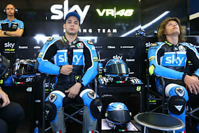 Lorenzo Dalla Porta und Nicolò Bulega in der VR46-Box