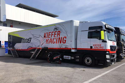 Kiefer Racing sucht ein neues Fahrerlager
