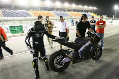 Marco Melandri beim Katar-Test.