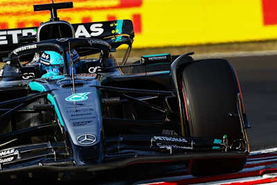 George Russell mit seinem Mercedes in Ungarn