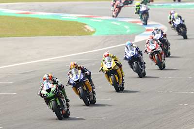 Die ersten vier Runden führte Philipp Öttl das Feld an