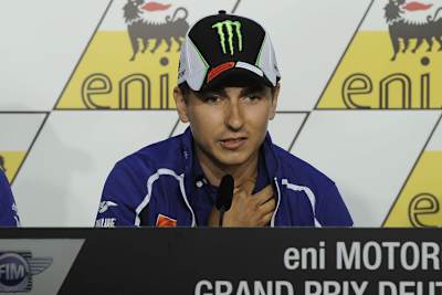 Jorge Lorenzo: Ganz schmerzfrei ist der Weltmeister nicht