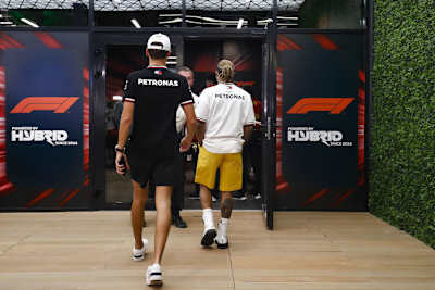 Die Formel-1-Piloten haben sich lange zum Angriff in Dschidda beraten