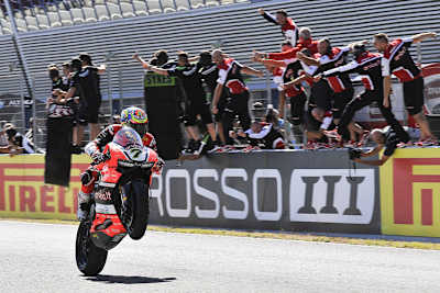 Chaz Davies feierte seinen achten Saisonsieg