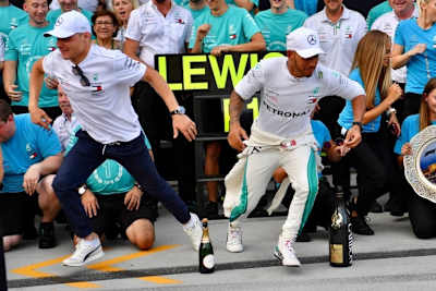 Valtteri Bottas und Lewis Hamilton