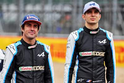 Fernando Alonso und Esteban Ocon
