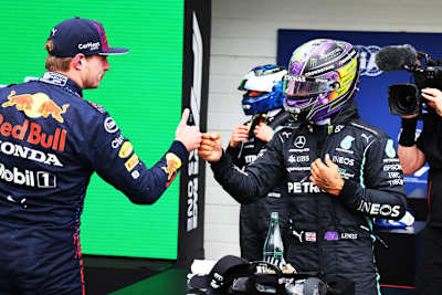 Max Verstappen und Lewis Hamilton