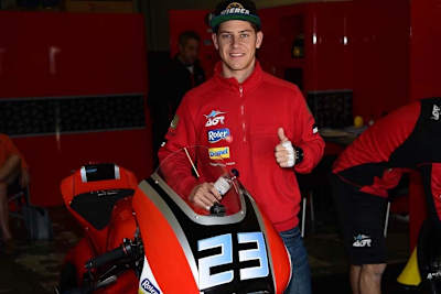 Marcel Schrötter in der Box des AGR-Teams