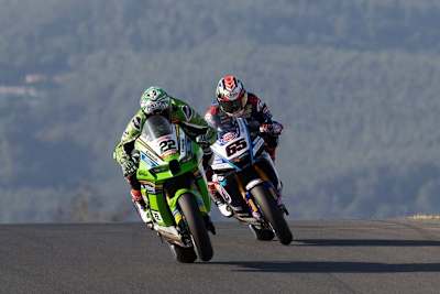 Alex Lowes (Kawasaki) und Jonathan Rea (Yamaha)