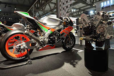 MotoGP-Technologie mit pneumatischen Ventilen und 250 PS - käuflich! 