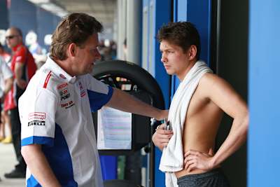 Teammanager Ronald ten Kate (li.) mit Michael van der Mark