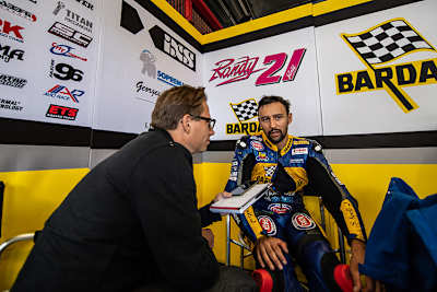 Randy Krummenacher im Gespräch mit SPEEDWEEK-Redakteur Ivo Schützbach