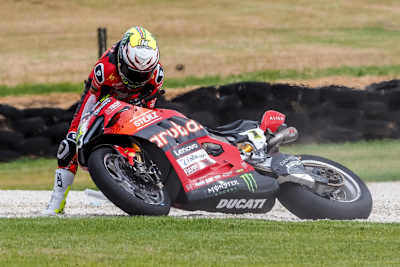 Im ersten Rennen des Jahres leistete sich Alvaro Bautista einen Ausrutscher