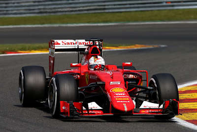 Noch ist Sebastian Vettel ohne Dach unterwegs