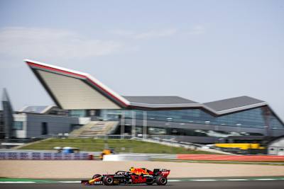 Alex Albon (Red Bull Racing) in Silverstone