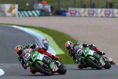 Tom Sykes (vorne) gegen Jonathan Rea: Das Duell des Tages