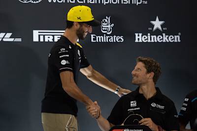 Daniel Ricciardo beglückwünscht Romain Grosjean zum neuen Vertrag