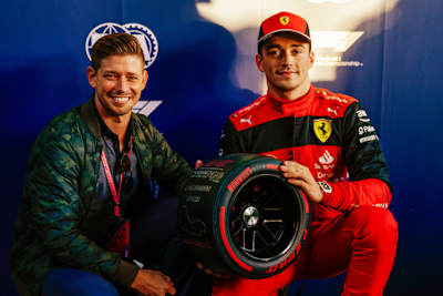 Ex-MotoGP-Star Casey Stoner und Charles Leclerc