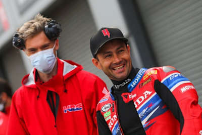 Leon Camier und Leon Haslam (v.l.)