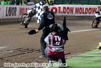 Im Speedway-GP wird alles gefilmt und ausgestrahlt