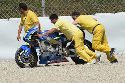 Aleix Espargaró stürzte an derselben Stelle wie am Sonntag, doch: «Diesmal war alles anders»