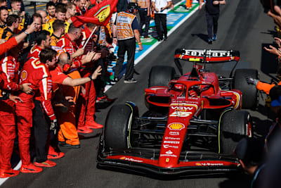 Carlos Sainz hat den Grand Prix von Australien gewonnen